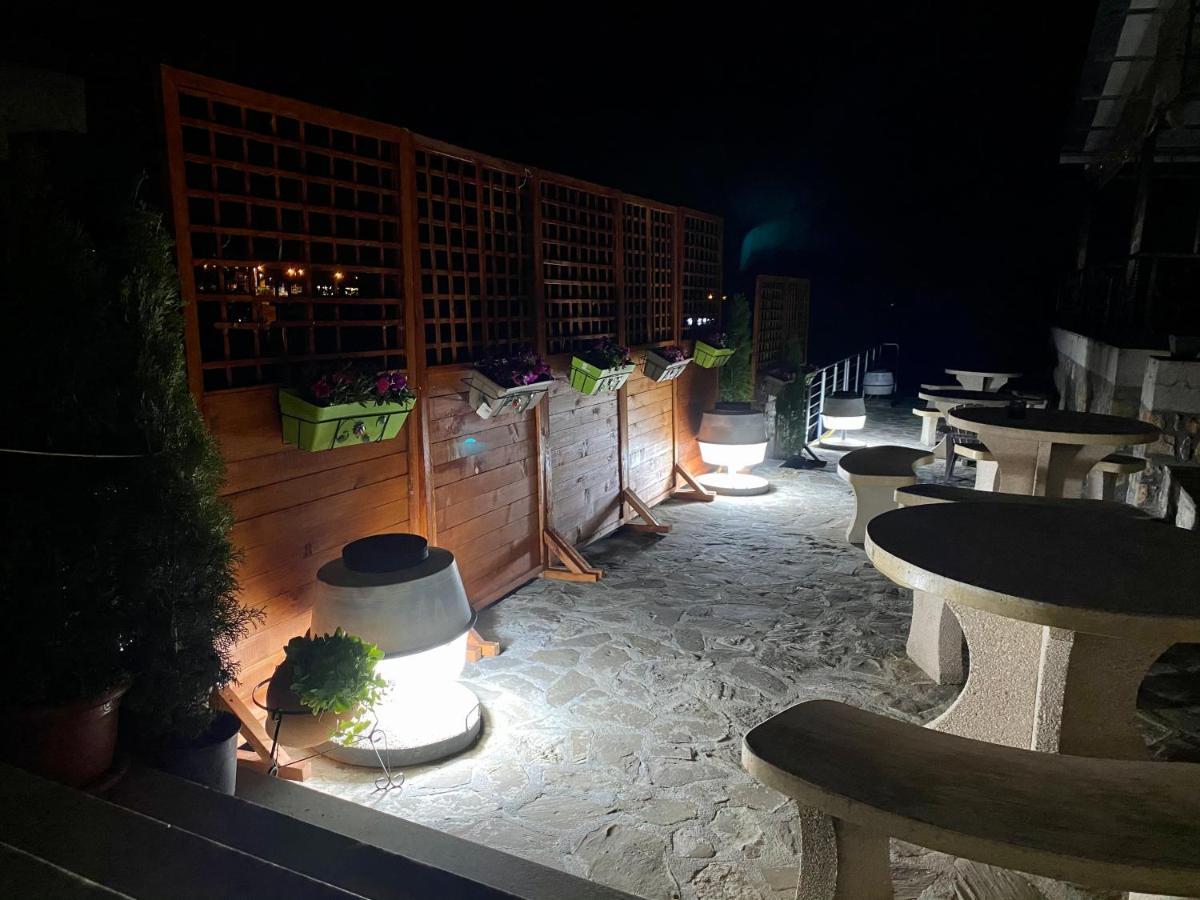 Hotel Park نيغوتينو المظهر الخارجي الصورة